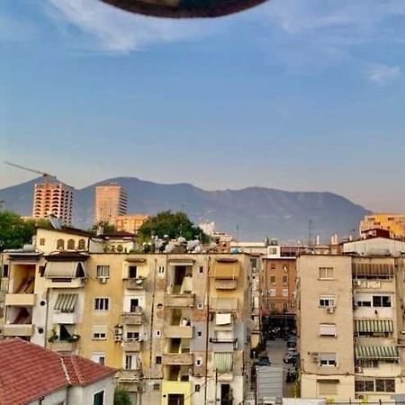 Appartamento Cozyflat In The Middle Of Tirana Esterno foto
